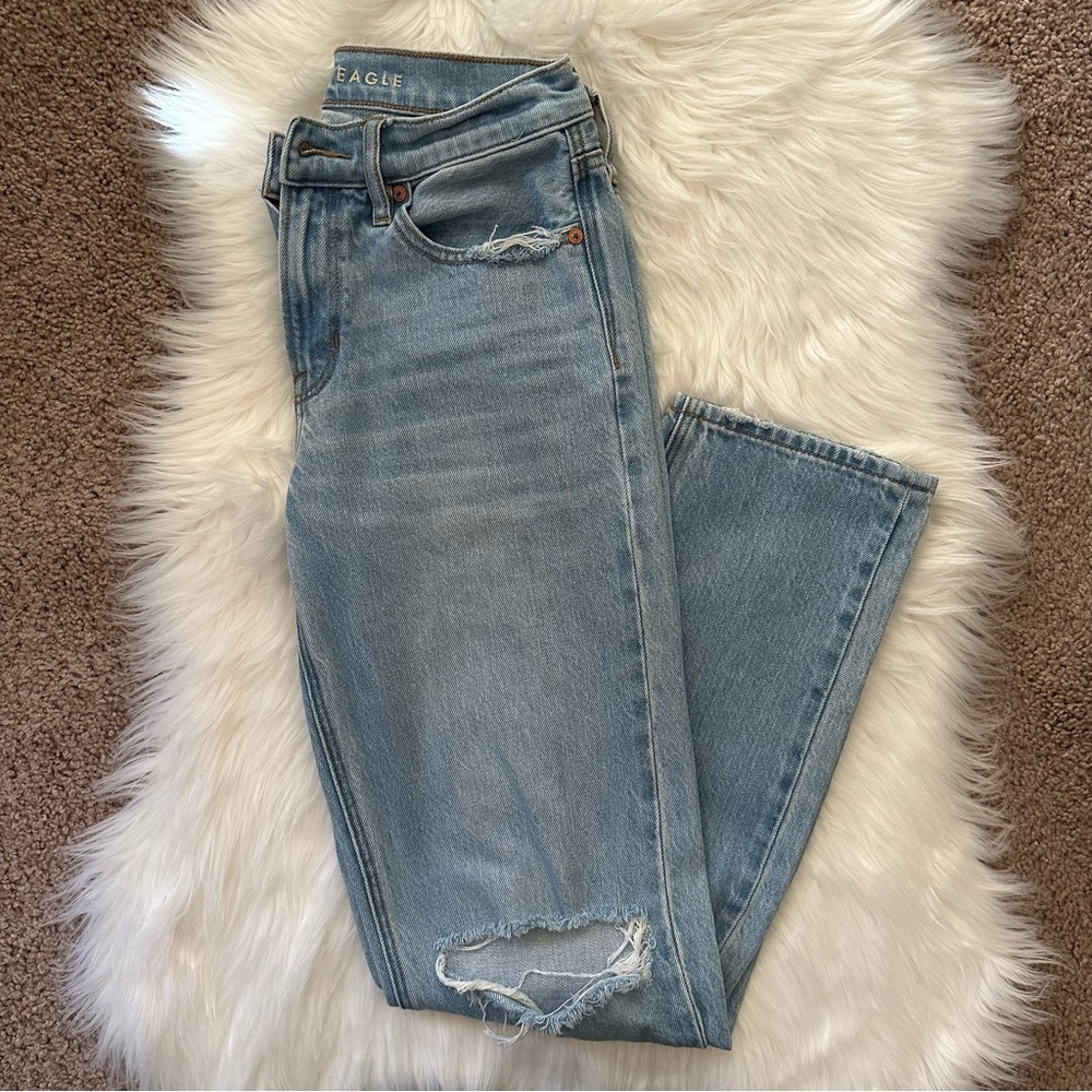 American Eagle 90’s Straight Jeans